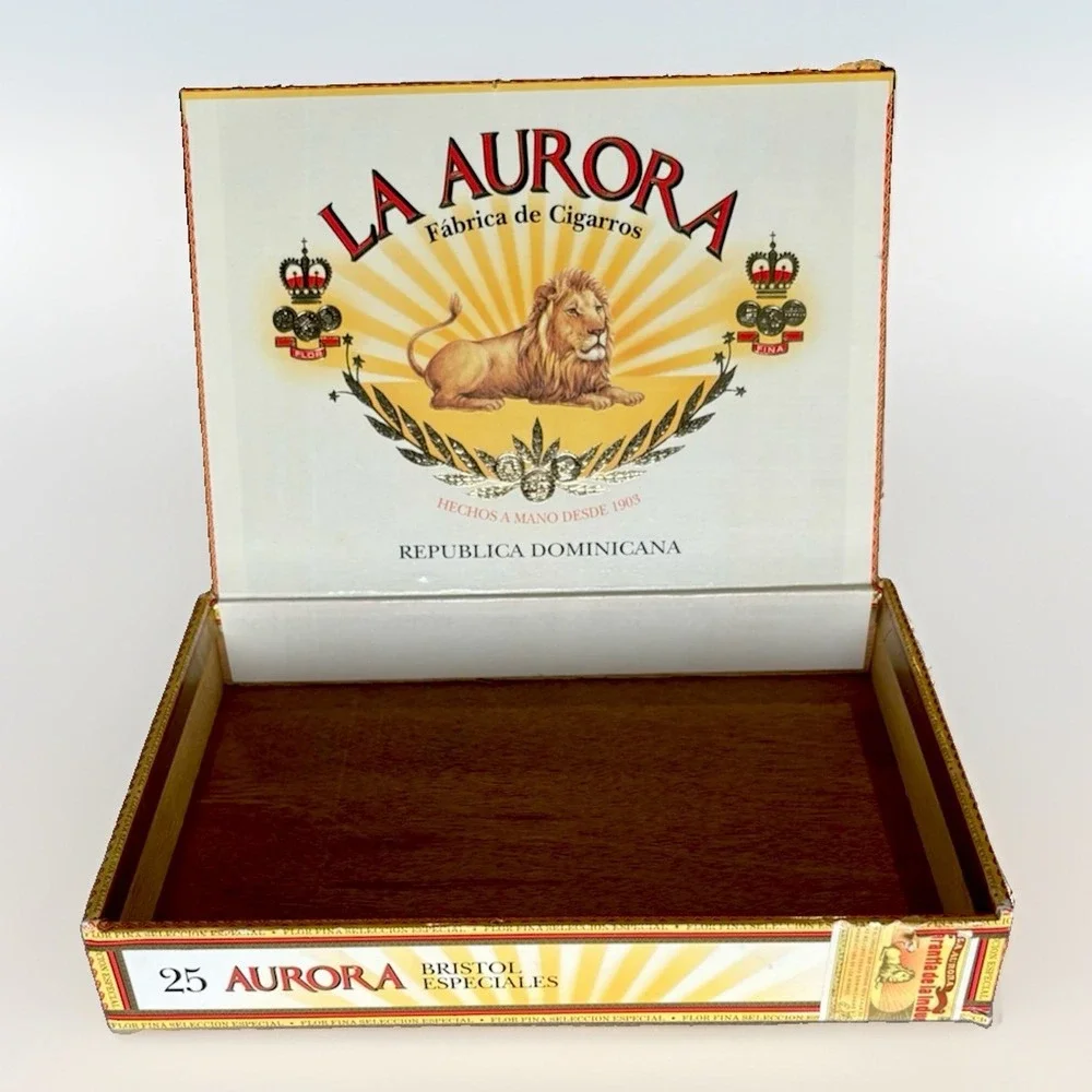 La Aurora Bristol Especiales Wood Cigar Box Dominican Republic Craft Storage VTG